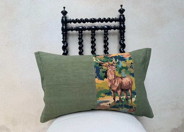 coussin déco upcyclé en lin ancien vert et canevas vintage chasse